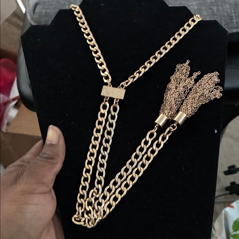 You & I Gold Chain Necklace this is a long necklace